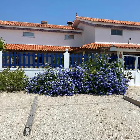 Casa de Férias Bico Flores