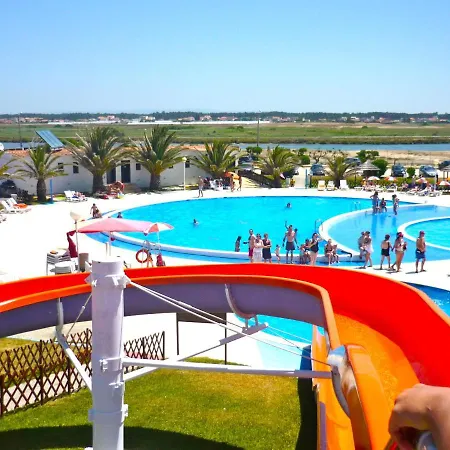 Bico Flores Nyaraló